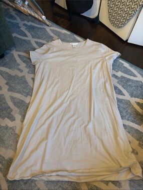 Athleta  Tee Dress in Light Beige